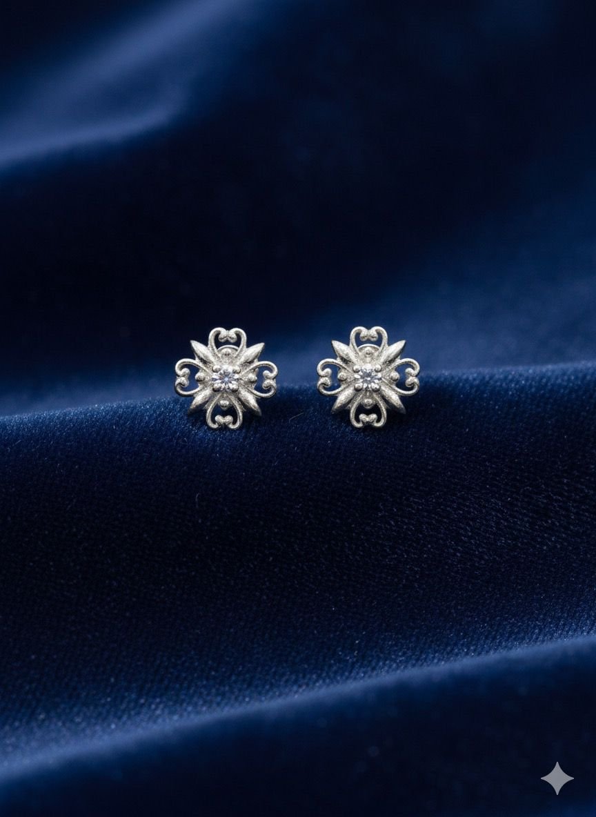 92.5 Designer clover Studs 